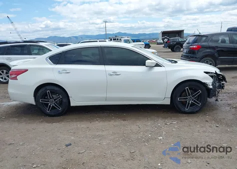 2015 Nissan Altima 2.5 S from USA, damaged, VIN 1N4AL3AP8FN330169
